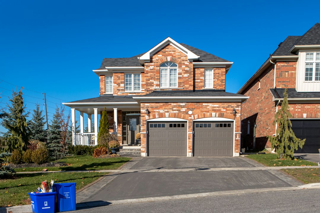 Garage Door Programming in Bellevue